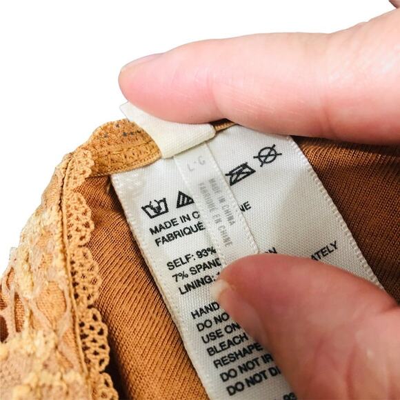 Urban Outfitters Out From Under neutral lace cross-back high neck bralette Large - Picture 7 of 8